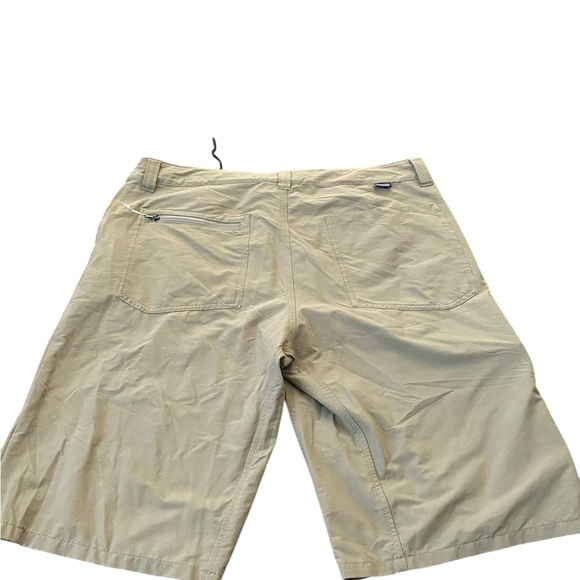 Patagonia Sandy Cay shorts - Picture 3 of 13